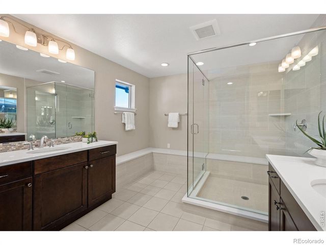7945 E Prairie Meadow Drive, Denver, CO 80238