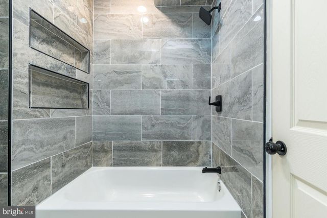 46 W WASHINGTON LN, Philadelphia, PA 19144