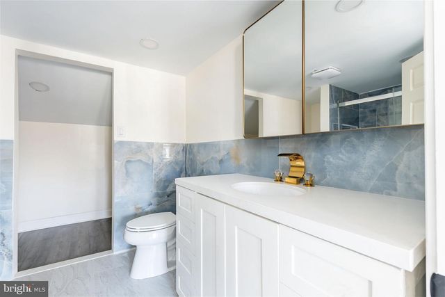 46 W WASHINGTON LN, Philadelphia, PA 19144