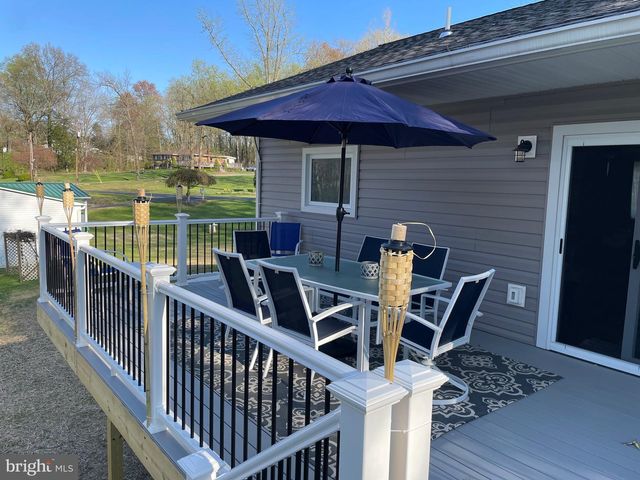 102 ARBUTUS DR, Joppa, MD 21085