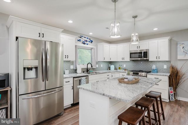 102 ARBUTUS DR, Joppa, MD 21085