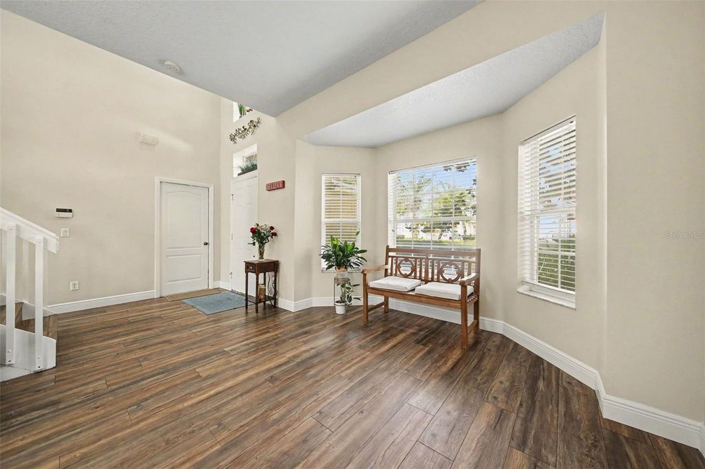 Image 6 of property listing at 10106 HIDDEN DUNES LANE, Orlando, FL 32832