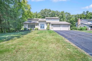 7 Haystack Lane, South Windsor, CT 06074
