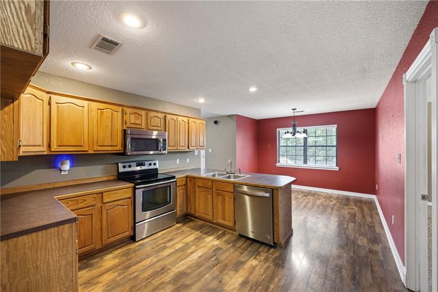 90 Birdsong Road, Russellville, AR 72802