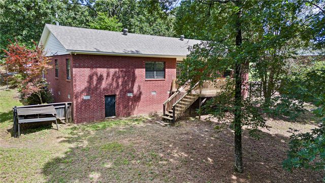 90 Birdsong Road, Russellville, AR 72802