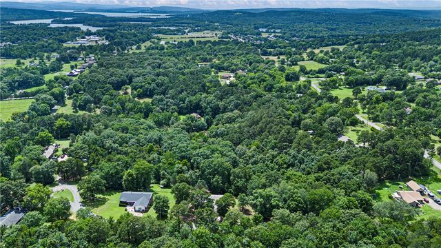 90 Birdsong Road, Russellville, AR 72802