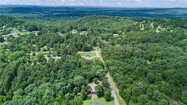 90 Birdsong Road, Russellville, AR 72802