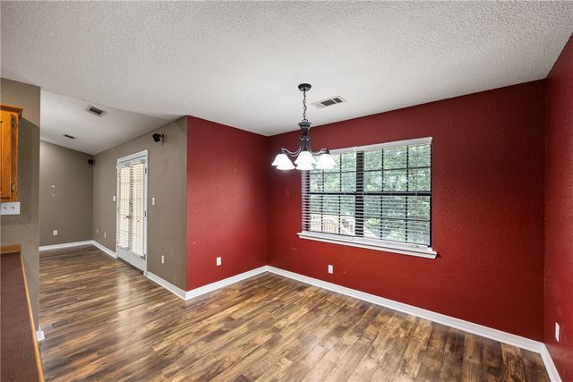 90 Birdsong Road, Russellville, AR 72802