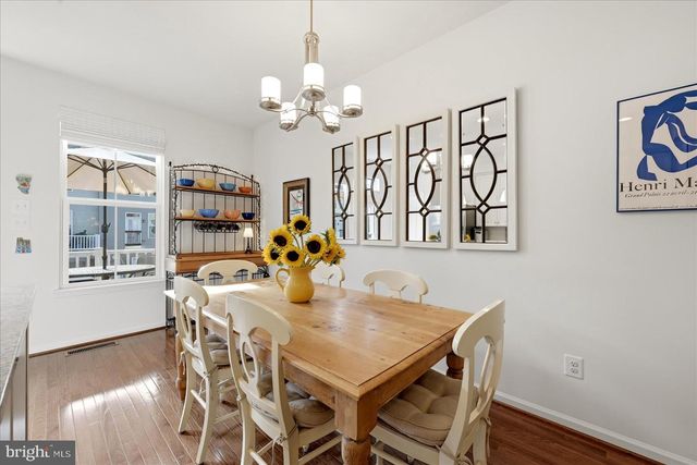 24827 COATS SQ, Aldie, VA 20105