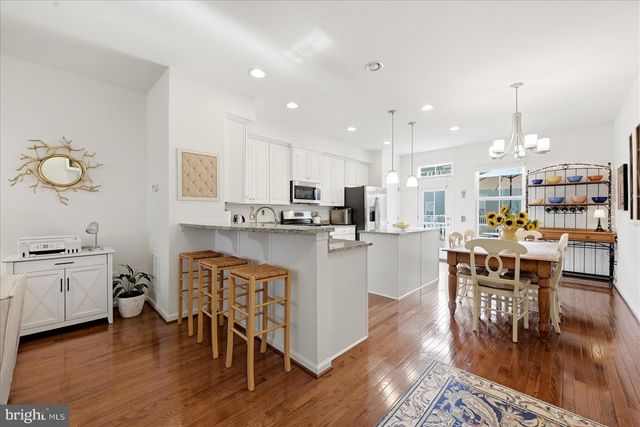 24827 COATS SQ, Aldie, VA 20105