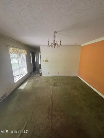 6800 Whippoorwill Drive, Olive Branch, MS 38654