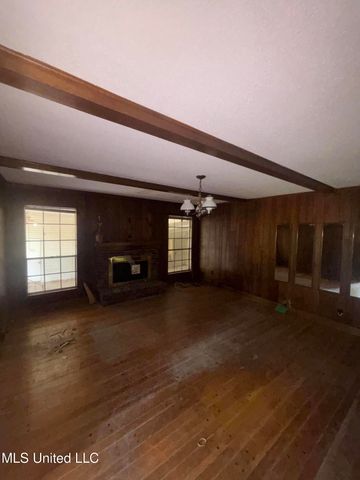 6800 Whippoorwill Drive, Olive Branch, MS 38654