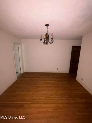 6800 Whippoorwill Drive, Olive Branch, MS 38654
