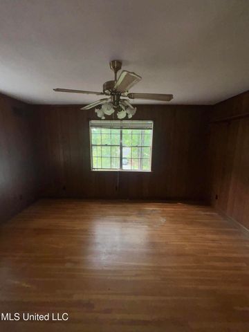 6800 Whippoorwill Drive, Olive Branch, MS 38654