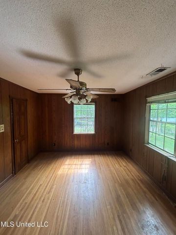 6800 Whippoorwill Drive, Olive Branch, MS 38654