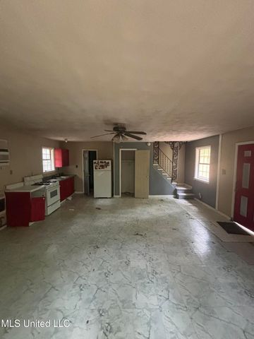 6800 Whippoorwill Drive, Olive Branch, MS 38654