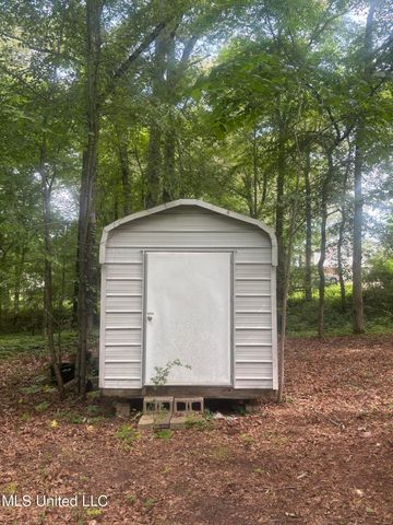 6800 Whippoorwill Drive, Olive Branch, MS 38654