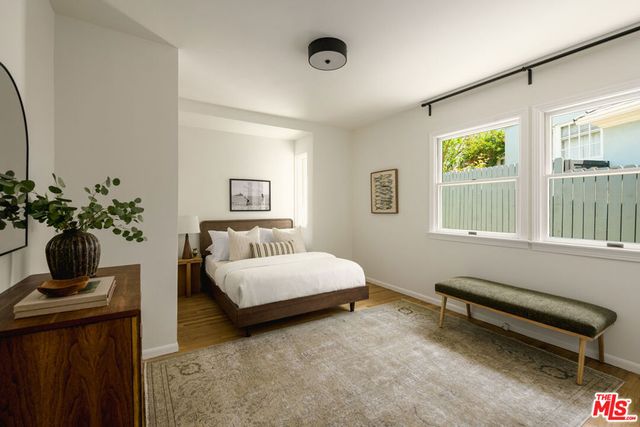 3019 Maxwell Street, Los Angeles, CA 90027