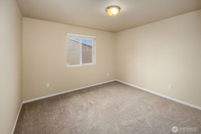 25912 35th Place S, Kent, WA 98032