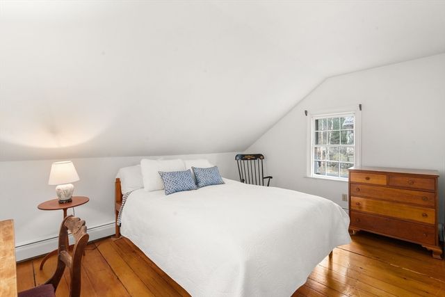 7 Russell St, Milton, MA 02186