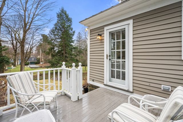 7 Russell St, Milton, MA 02186