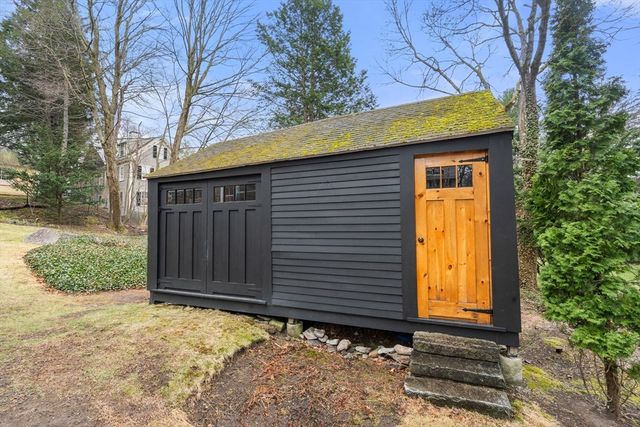 7 Russell St, Milton, MA 02186