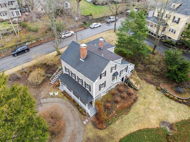 7 Russell St, Milton, MA 02186