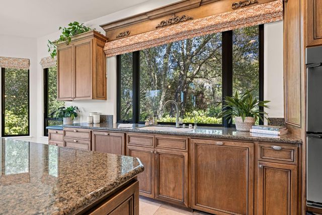 5161 Greyson Creek Dr, El Dorado Hills, CA 95762