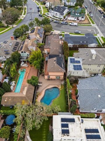 1411 8th Street, Coronado, CA 92118