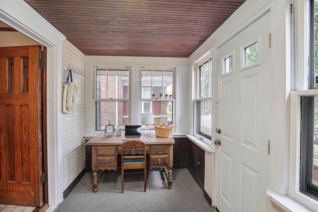 1024 Western Avenue N, Saint Paul, MN 55117 — photo 4