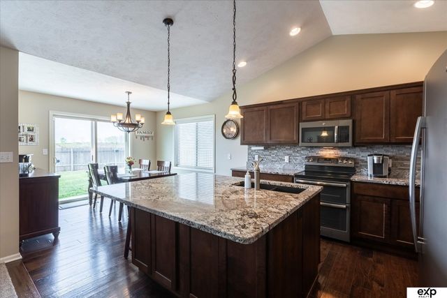 9431 Southern Sky Road, Lincoln, NE 68505