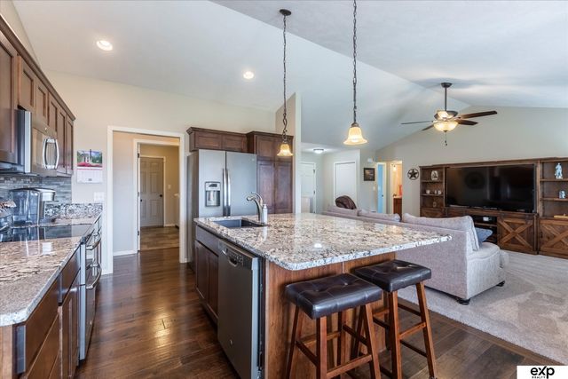 9431 Southern Sky Road, Lincoln, NE 68505