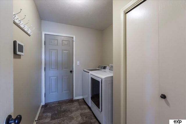 9431 Southern Sky Road, Lincoln, NE 68505