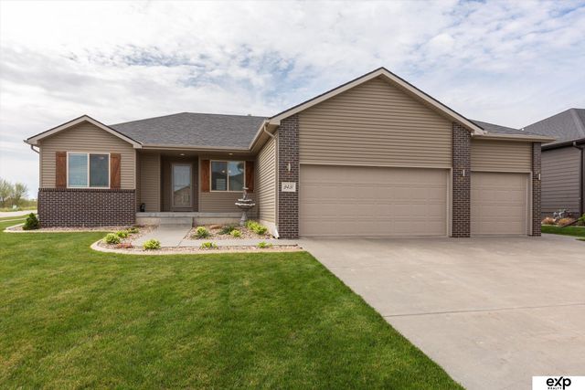 9431 Southern Sky Road, Lincoln, NE 68505