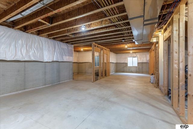 9431 Southern Sky Road, Lincoln, NE 68505