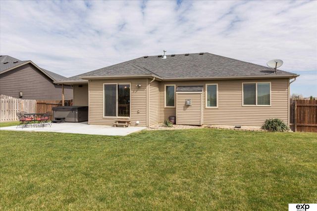 9431 Southern Sky Road, Lincoln, NE 68505
