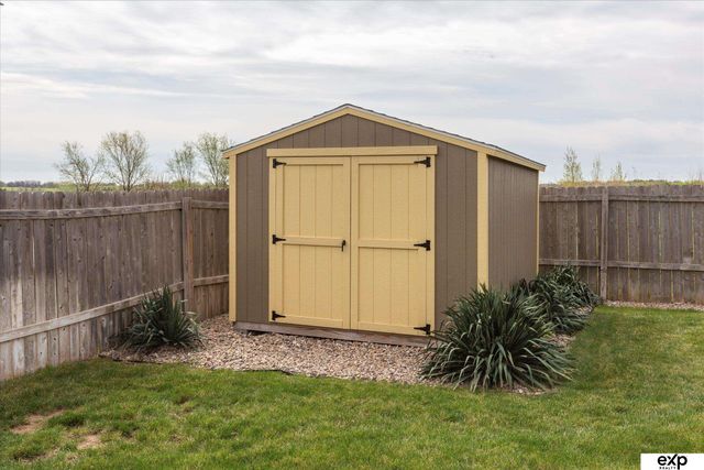 9431 Southern Sky Road, Lincoln, NE 68505