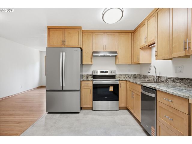9234 N CENTRAL St, Portland, OR 97203