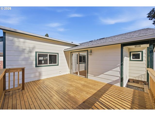 9234 N CENTRAL St, Portland, OR 97203