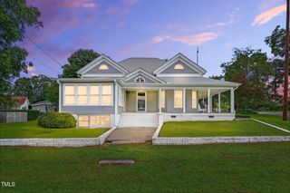 203 Keen Street, Four Oaks, NC 27524