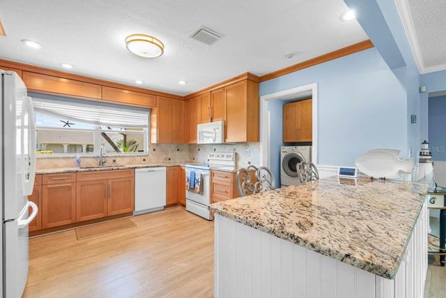 4503 CORAL LAKE DRIVE, Bradenton, FL 34210