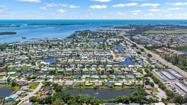 4503 CORAL LAKE DRIVE, Bradenton, FL 34210