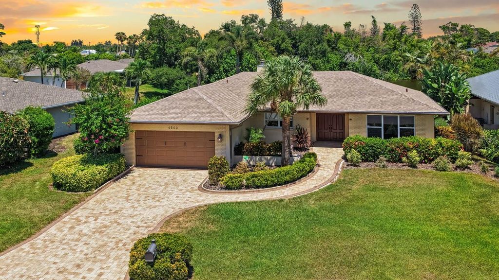 4503 CORAL LAKE DRIVE, Bradenton, FL 34210