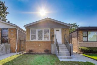 9322 S Euclid Avenue, Chicago, IL 60617