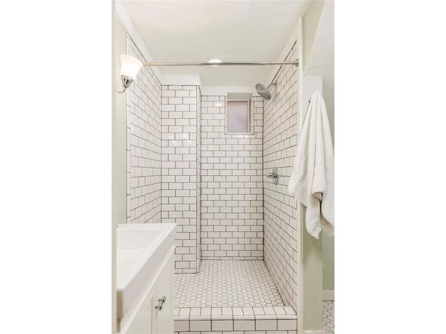 1311 N Lafayette St, Denver, CO 80218