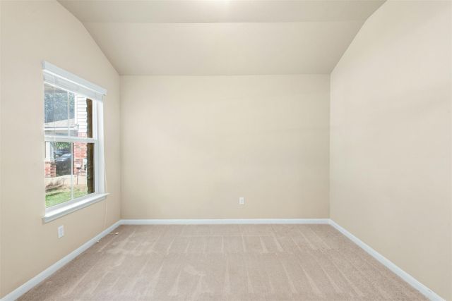 207 Wild Cat DR, Bastrop, TX 78602