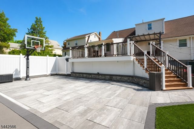 141 Coeyman Ave, Nutley Twp., NJ 07110