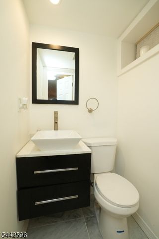 141 Coeyman Ave, Nutley Twp., NJ 07110