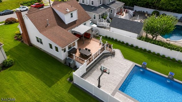 141 Coeyman Ave, Nutley Twp., NJ 07110