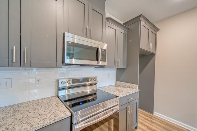 296 E WASHINGTON AVE, Covington, TN 38019